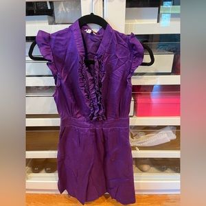 Cute purple top great for work